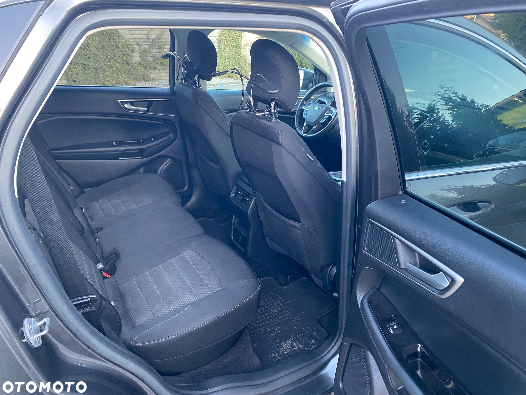 Ford Edge - 13