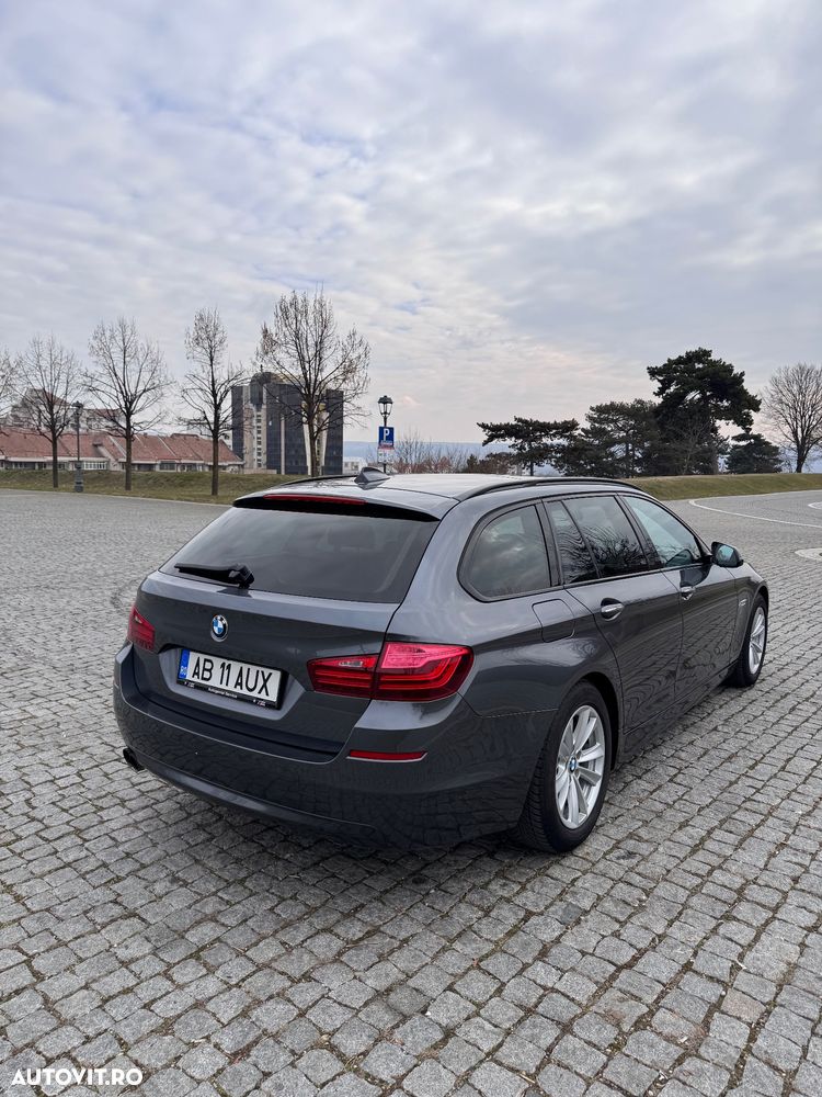 BMW Seria 5 520d Aut. - 4