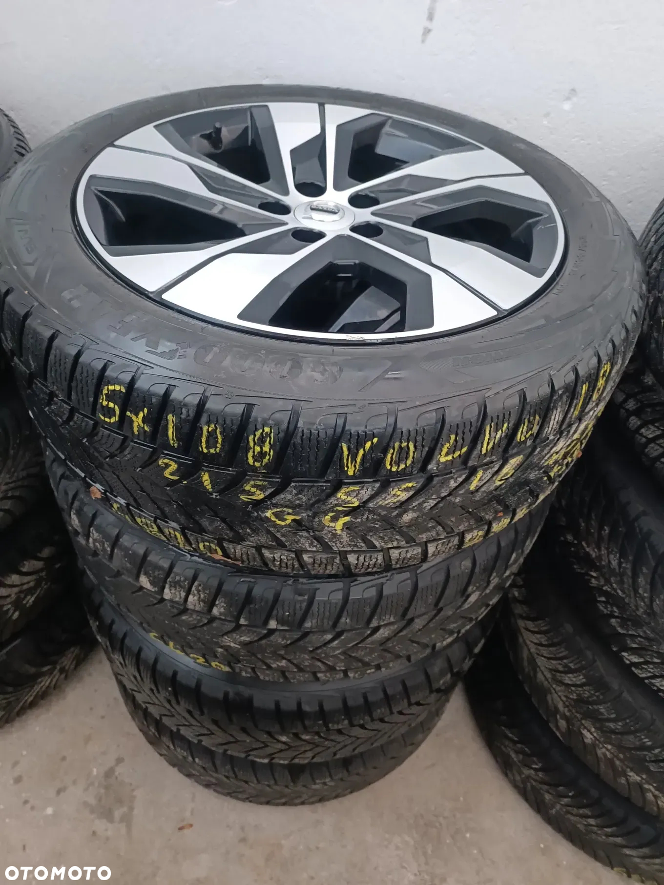 5x108 Alufelgi Felgi Aluminiowe 18 Koła Zimowe Zima VOLVO C30 C70 S40 V40 Cross Country S60 V50 V60 V70 s90 v90 xc40 XC60 XC70 Ford 5-6,5mm Legnica ALU-RAD 215/55 - 5