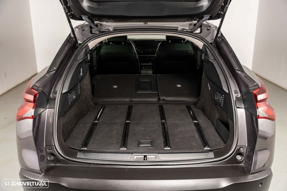 Citroën C5 X 1.6 Hybrid Plus e-EAT8 - 17