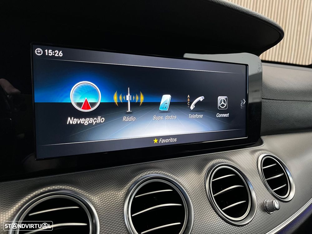 Mercedes-Benz E 220 d AMG - 19