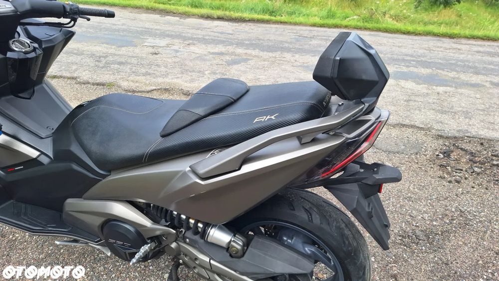 Kymco AK 550 - 11