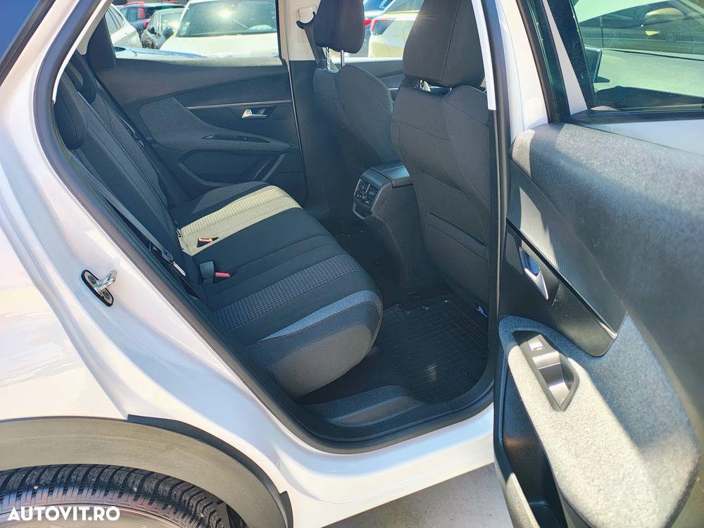 Peugeot 3008 BlueHDi 130 Stop & Start EAT8 Active Business-Paket - 16