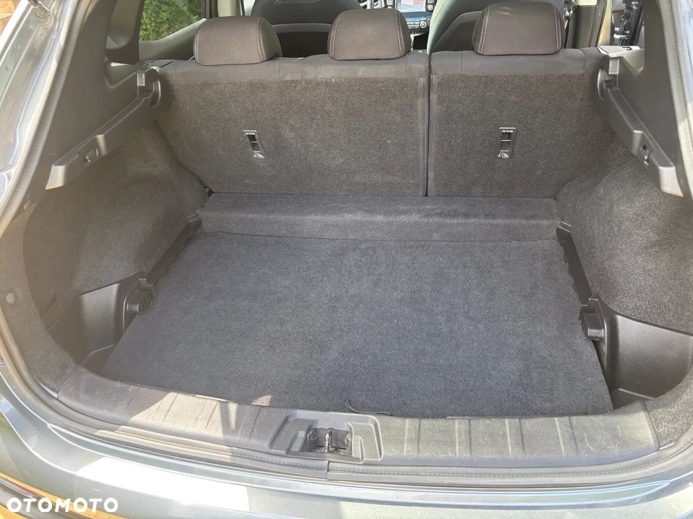 Nissan Qashqai 1.2 DIG-T N-Connecta EU6 - 12