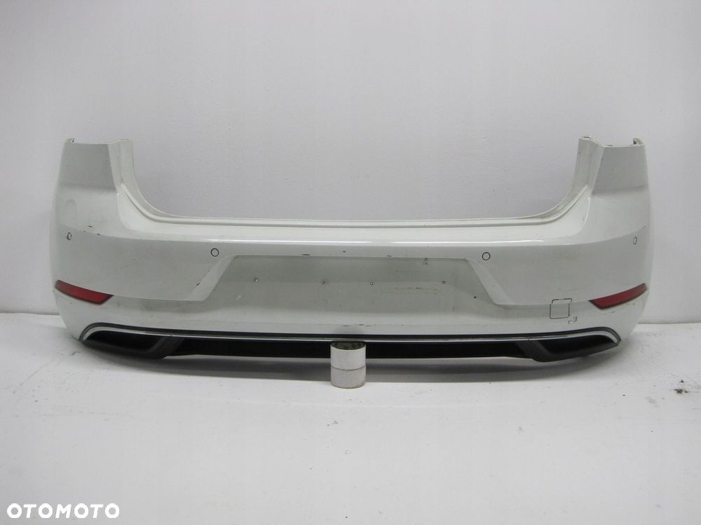 Zderzak VW Golf 7 5G0 5G6 4 PDC 18r POD HAK TYŁ - 1