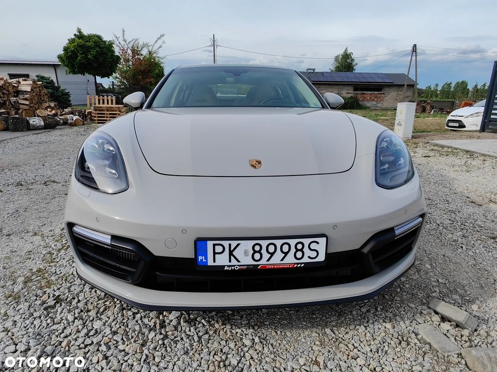 Porsche Panamera GTS - 8