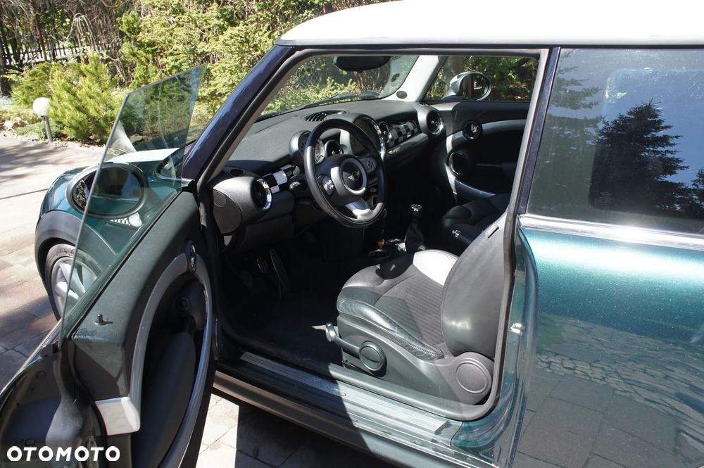 MINI Cooper - 12