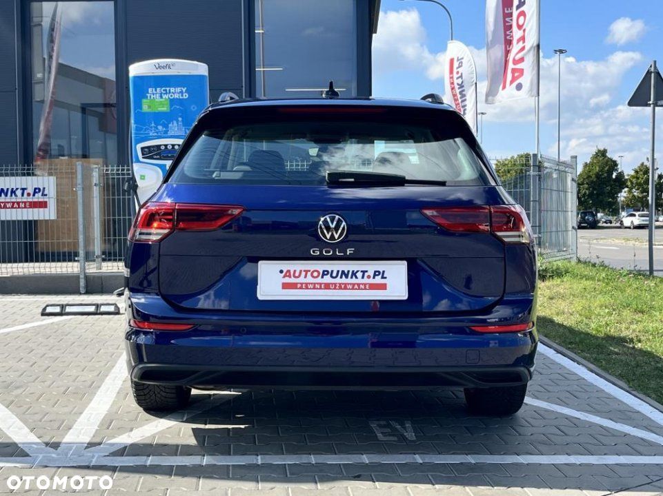 Volkswagen Golf - 5
