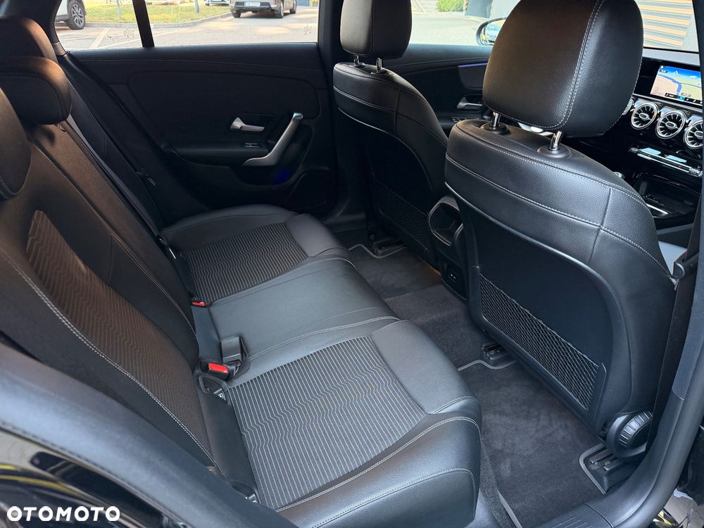 Mercedes-Benz CLA 180 - 14
