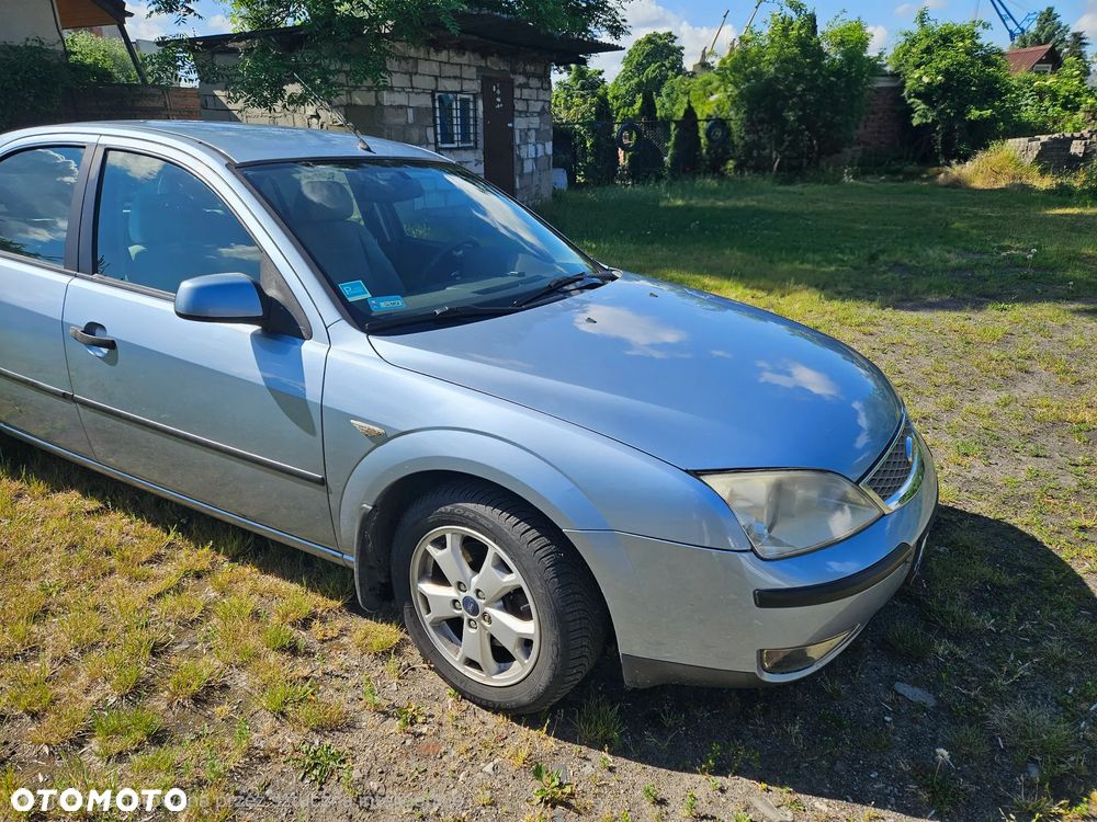 Ford Mondeo - 4