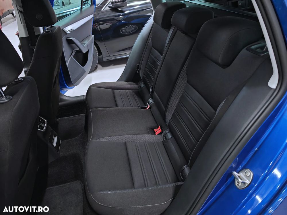 Skoda Octavia 1.6 TDI DSG Ambition - 27
