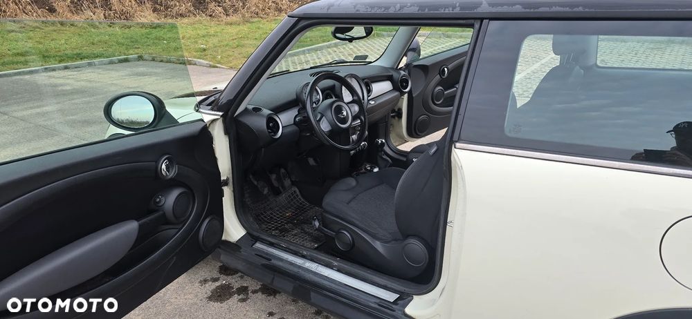 MINI Cooper - 9