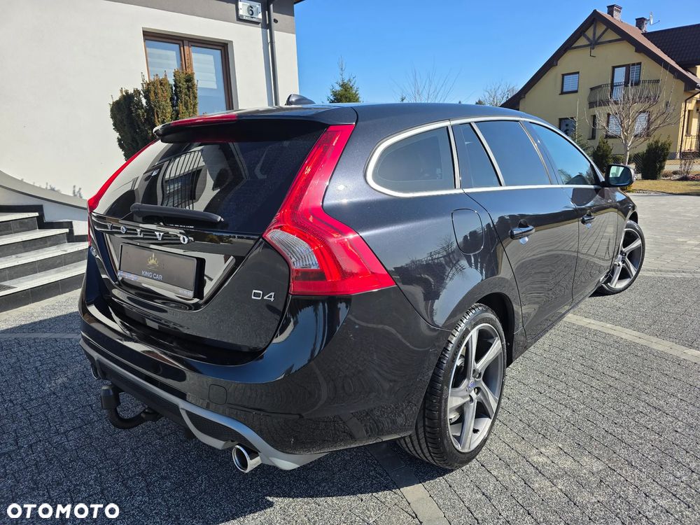 Volvo V60 D3 Geartronic Summum - 6
