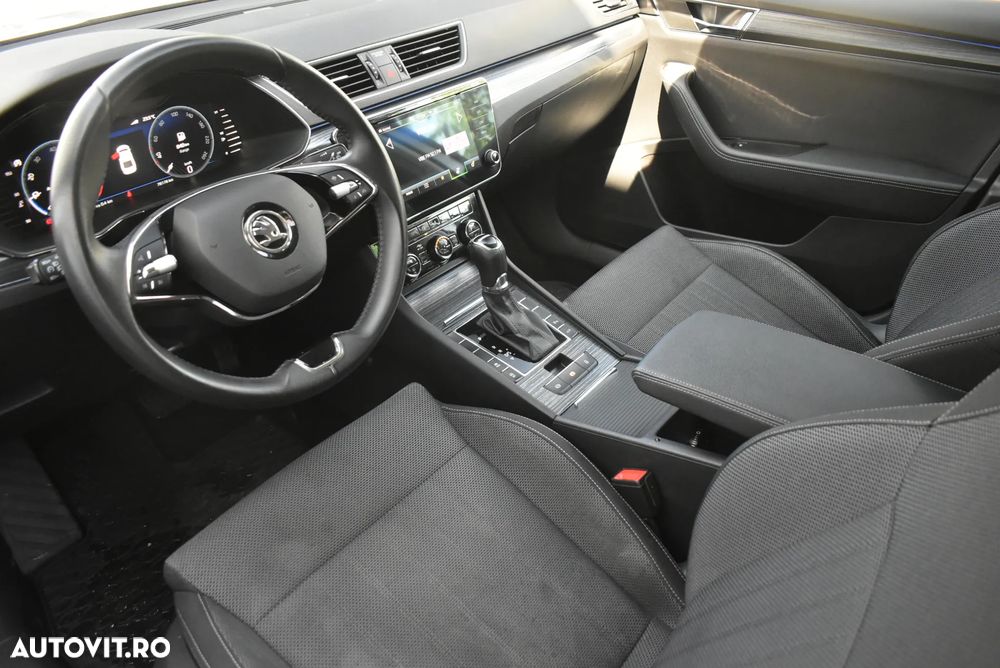 Skoda Superb 2.0 TDI DSG Style - 7