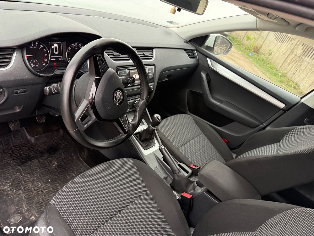 Skoda Octavia 1.6 TDI Ambition - 35