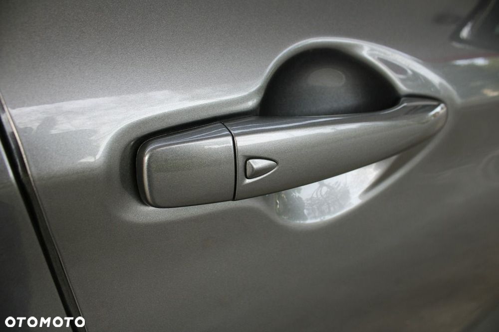 Nissan Qashqai 1.6 DIG-T N-Connecta - 32