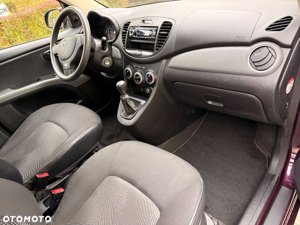 Hyundai i10 - 11