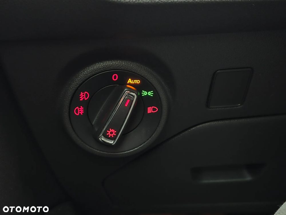 Seat Leon 2.0 TDI DPF DSG FR - 31