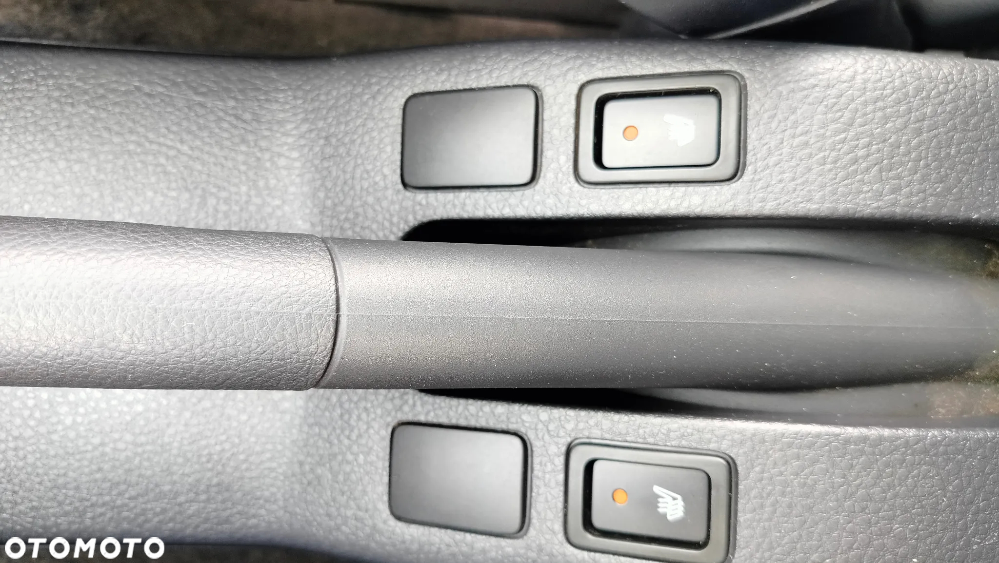Suzuki SX4 1.6 GS / Premium - 24