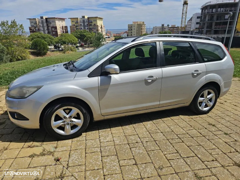Ford Focus SW 1.6 TDCi Ghia - 6