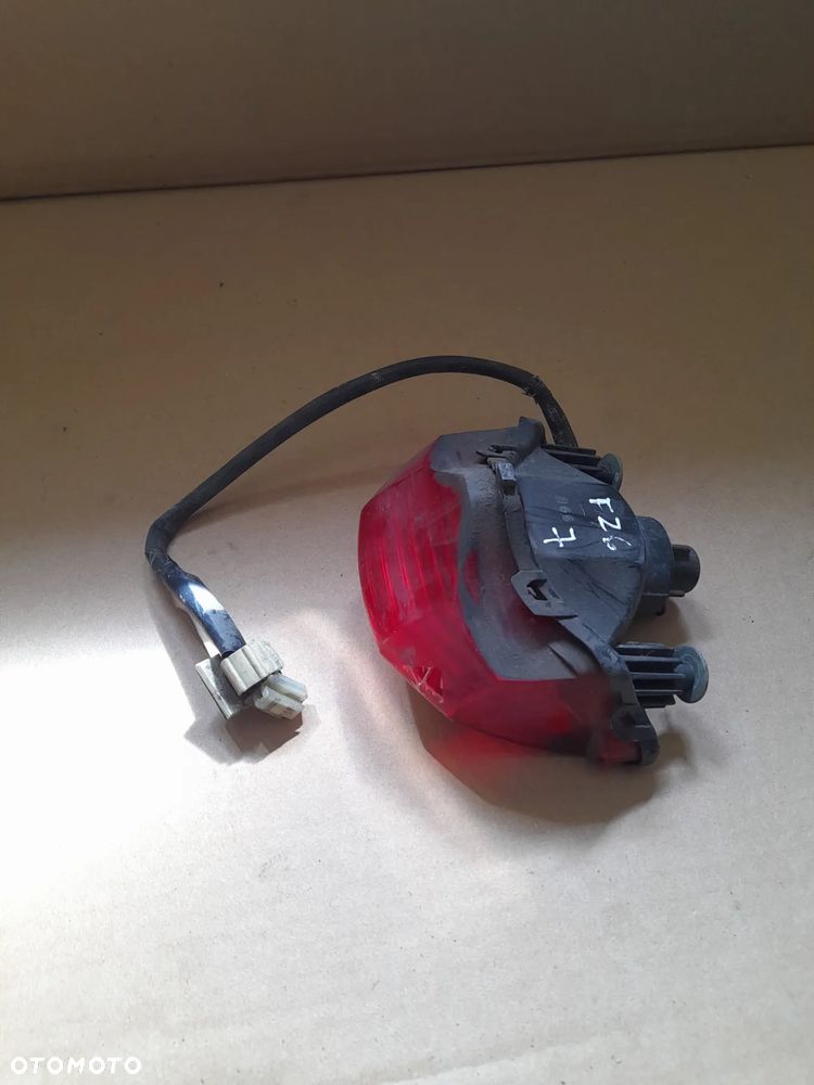 yamaha fz6 fazer 2004-2010 Lampa tył - 3