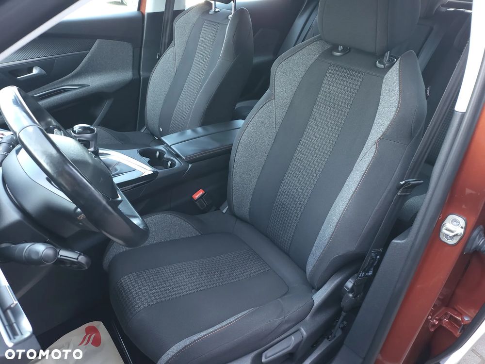 Peugeot 3008 1.2 PureTech Allure Pack S&S - 15