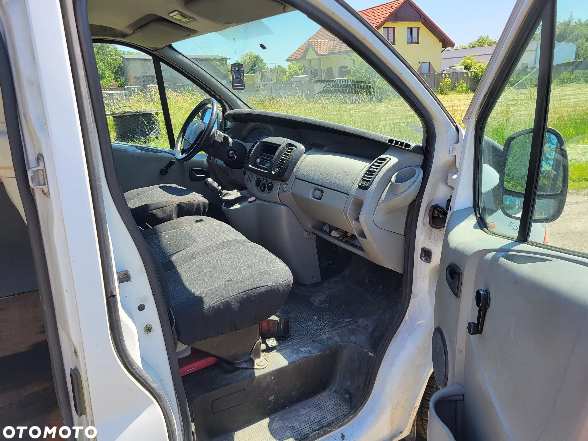 Renault TRAFIC - 9