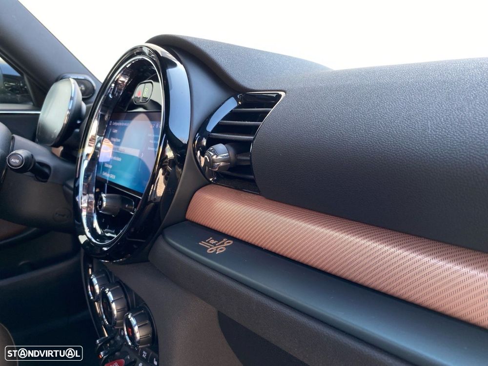 MINI Clubman Cooper S Premium P. Final Edition Auto - 18