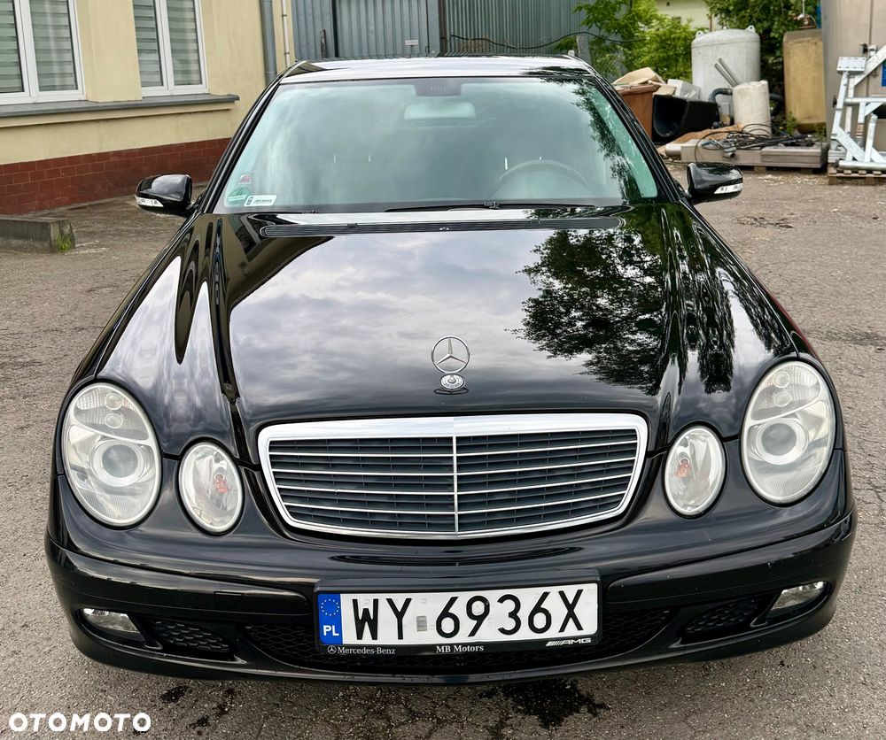 Mercedes-Benz Klasa E 200 Kompressor Classic Sport Edition - 2