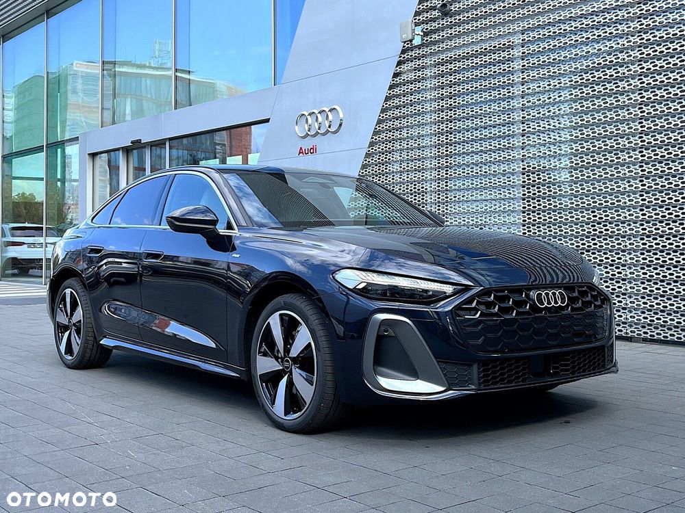 Audi A5 Limousine - 3