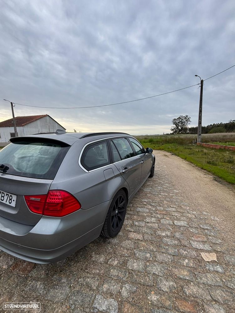 BMW 330 d xDrive DPF Aut. Edition Sport - 5