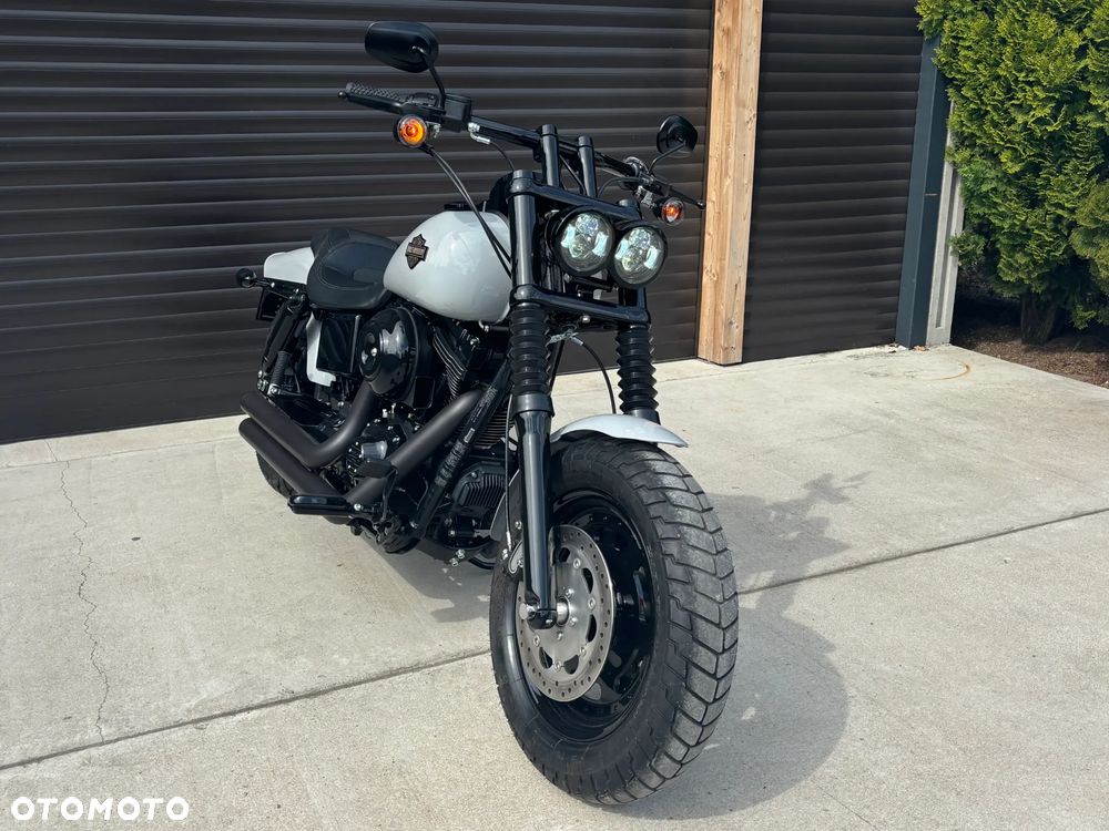 Harley-Davidson Dyna Fat Bob - 8