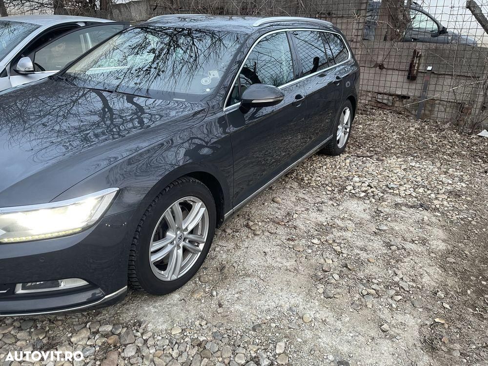 Volkswagen Passat 2.0 TDI DSG 4Motion Highline - 11