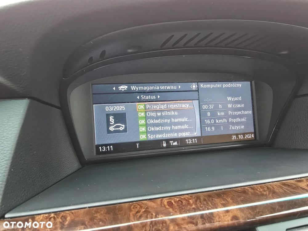 BMW Seria 5 530d xDrive - 11