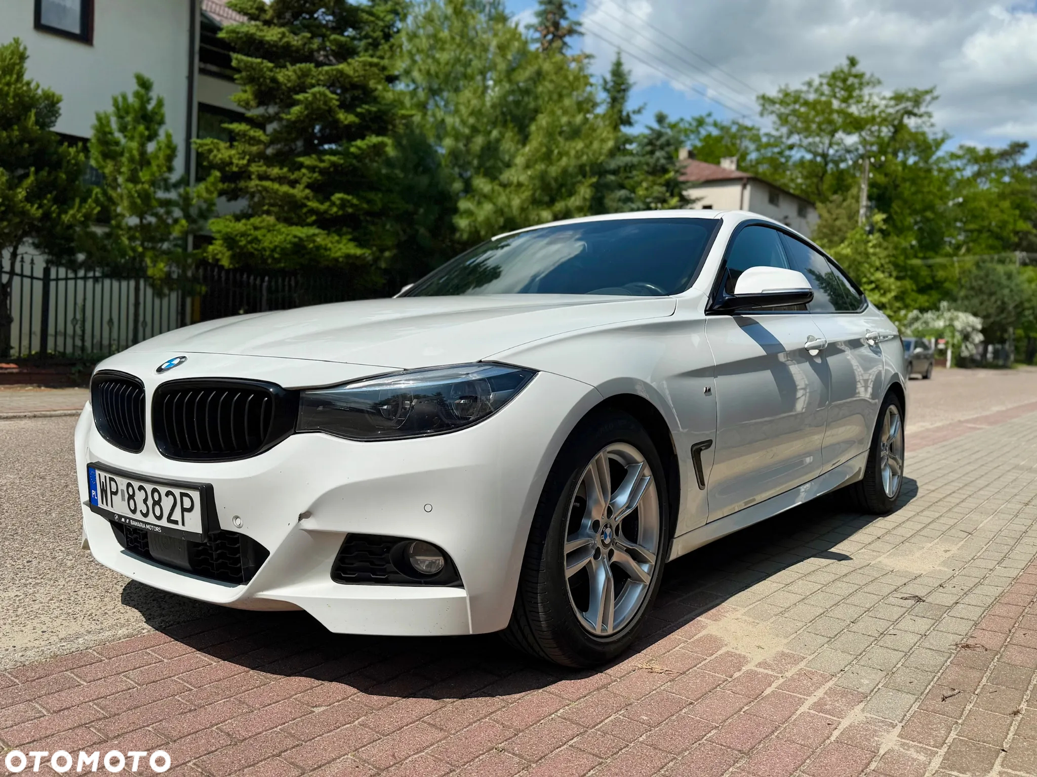 BMW 3GT 320d M Sport - 2
