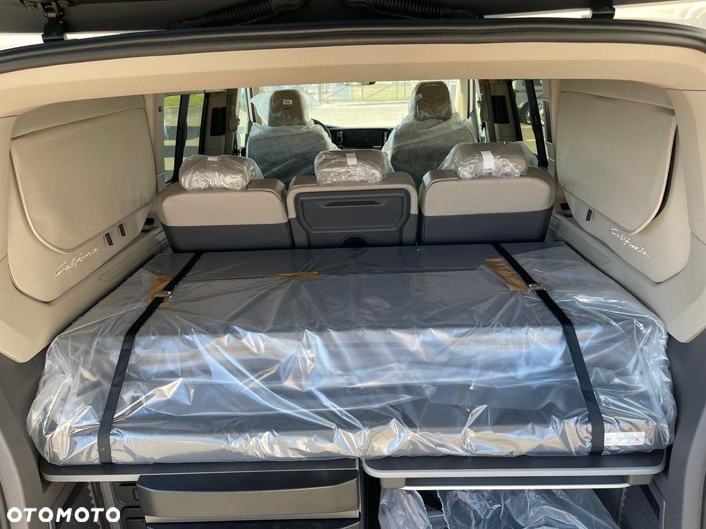 Volkswagen California - 11