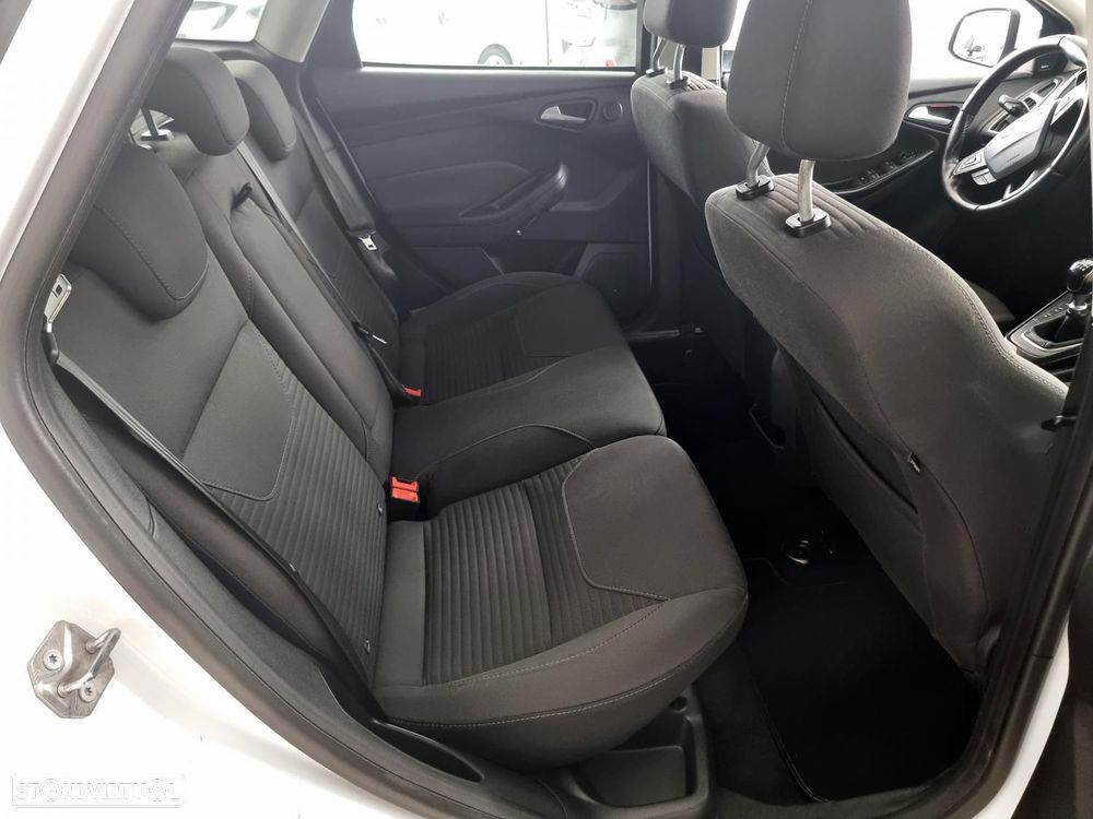 Ford Focus SW 1.5 TDCi Titanium - 40