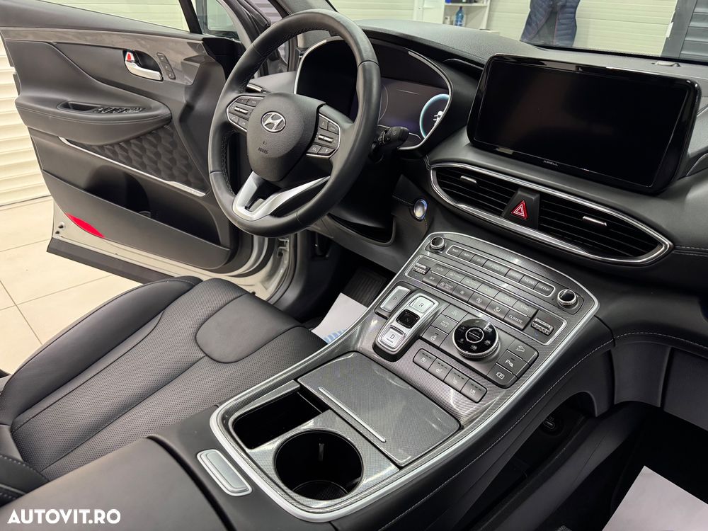 Hyundai Santa Fe 1.6 l 265 CP 4WD 6AT Luxury - 16