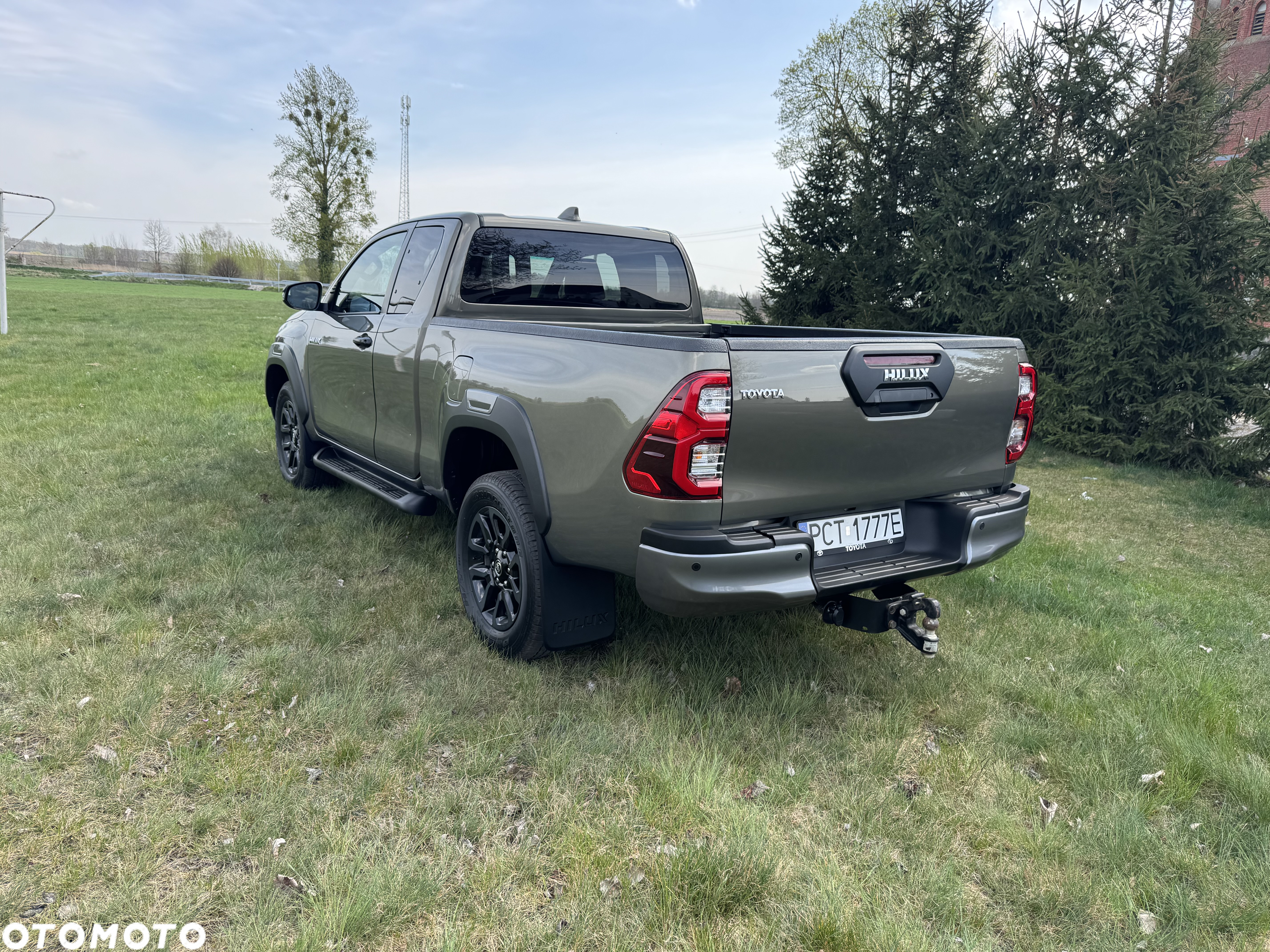 Toyota Hilux 2.8 D-4D Double Cab SR5 4x4 - 4