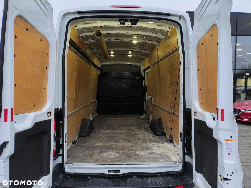 Ford transit - 22