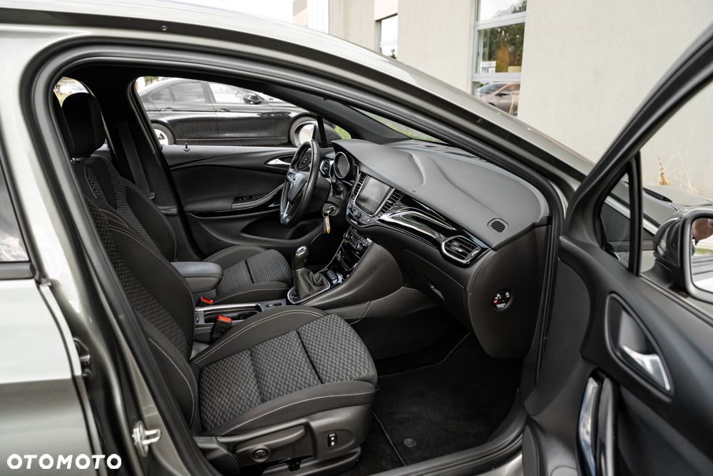 Opel Astra 1.4 Turbo Dynamic - 25