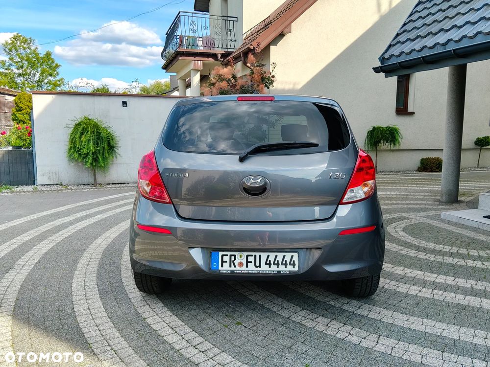 Hyundai i20 1.25 Classic + - 6