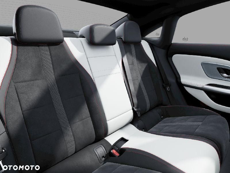 Mercedes-Benz CLA 200 mHEV 4-Matic 8G-DCT - 7