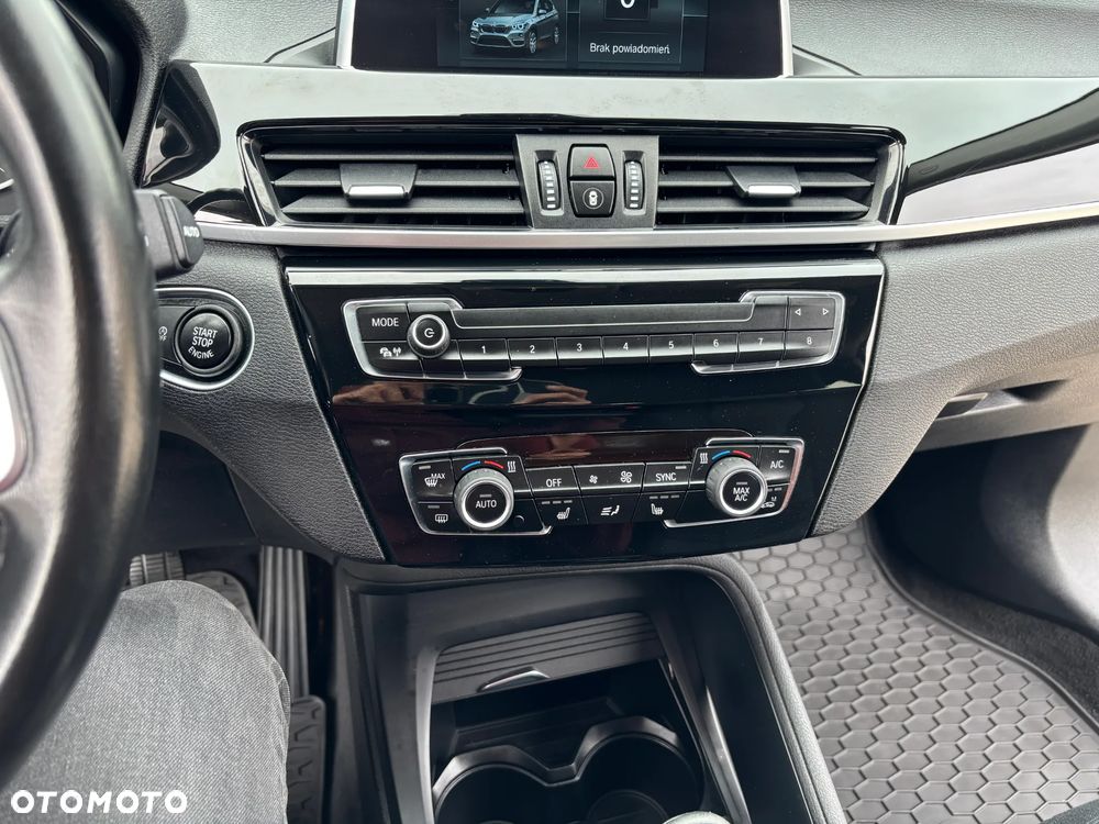 BMW X1 sDrive18d Advantage - 24