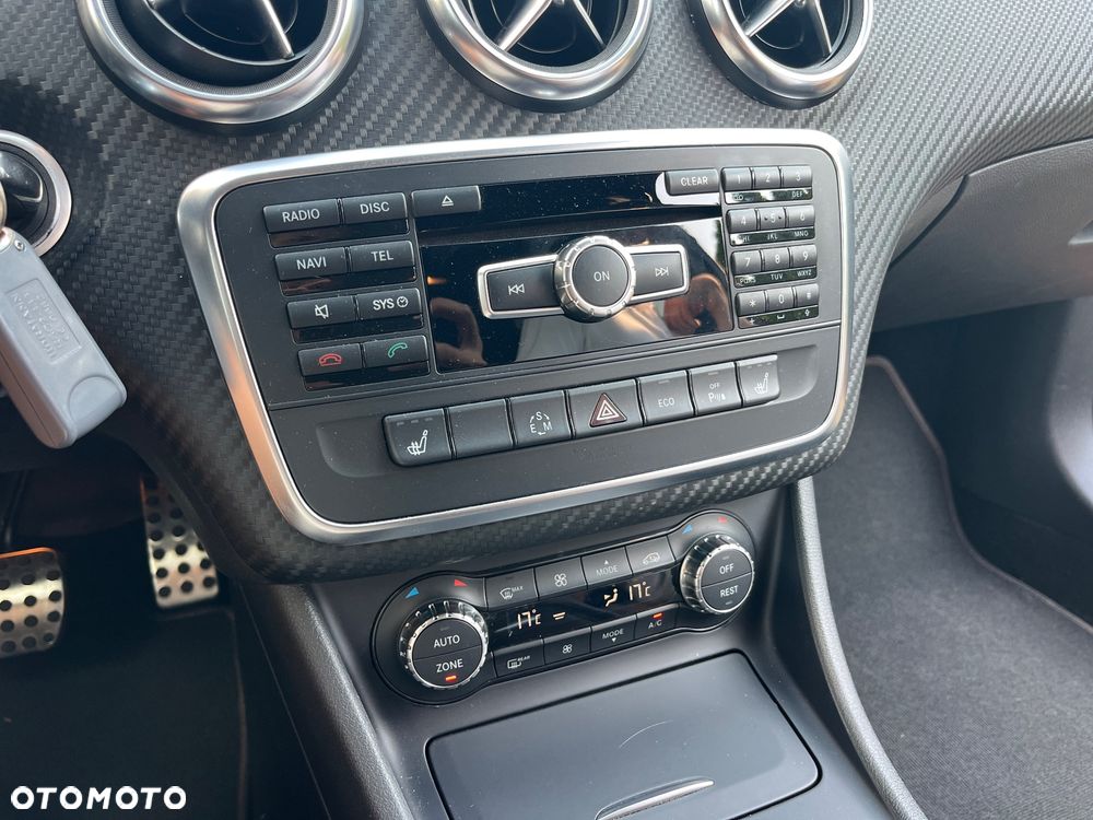 Mercedes-Benz Klasa A 200 CDI (BlueEFFICIENCY) 7G-DCT AMG Sport - 27