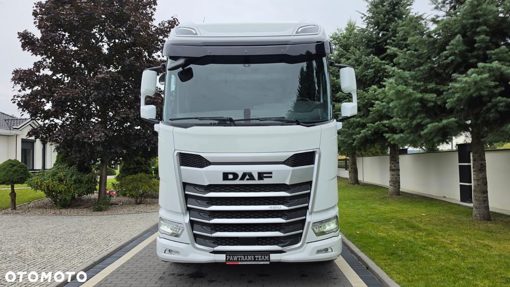 DAF DAF///XG///480///2024///JEDYNE  117TYŚ KM///FULL LED///VIRTUAL COCPIT///ALUMINIOWE///GWARANCJA/// FELGI///ZABUDOWY MIĘDZYOSIOWE///DUŻE ZBIORNIKI///STAN JAK NOWY. - 2