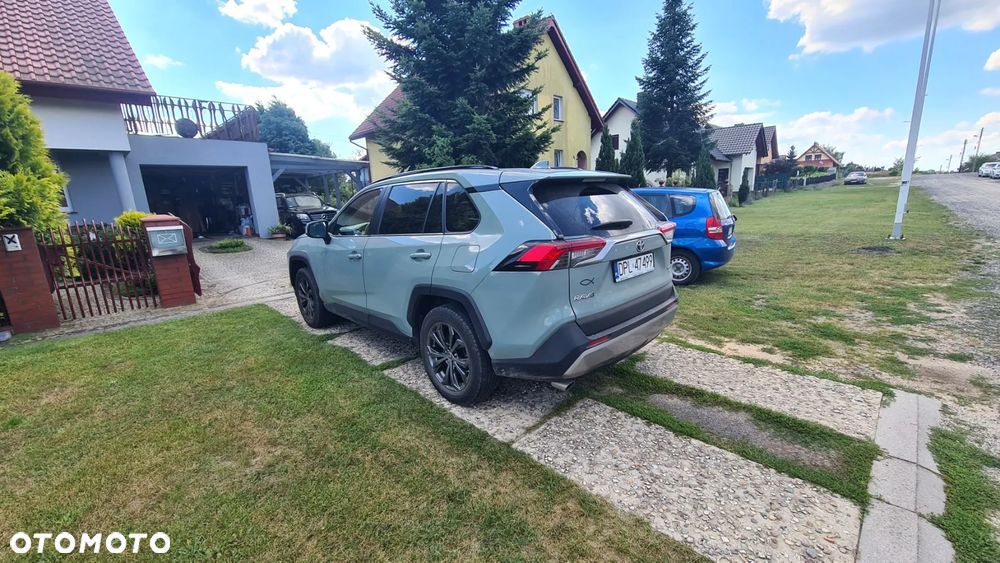 Toyota RAV4 - 4