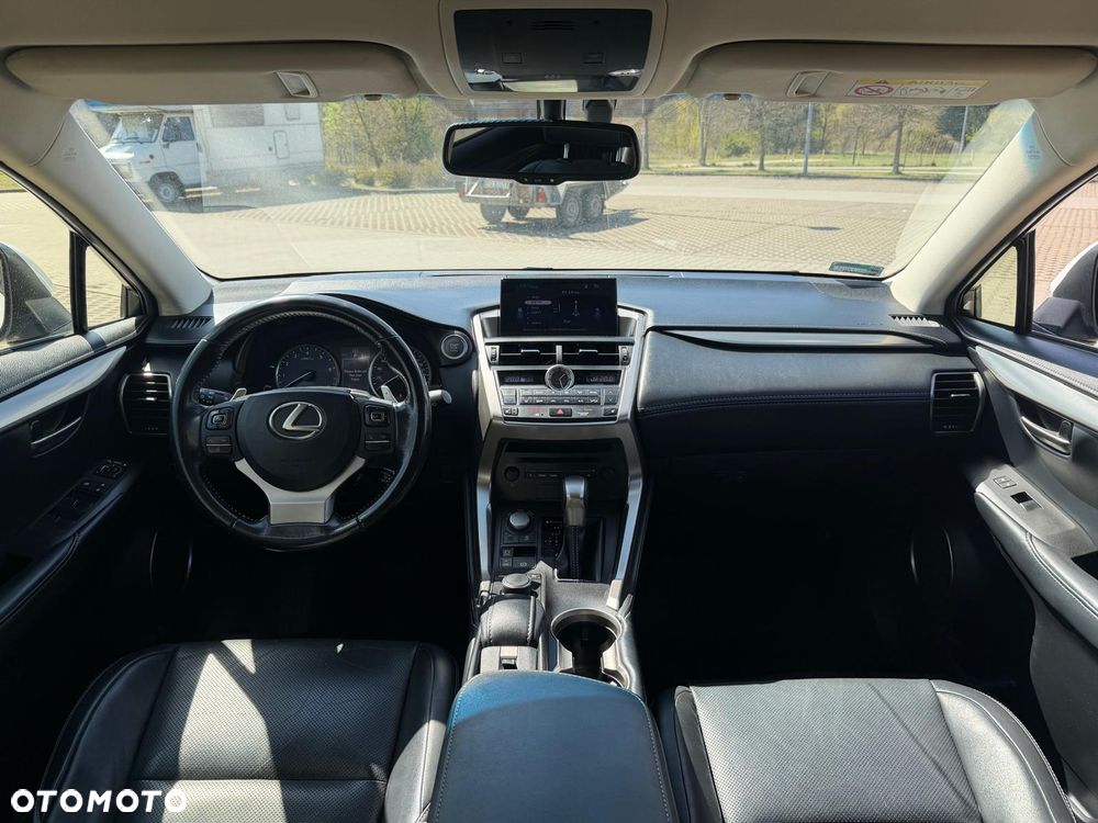 Lexus NX 200t Comfort AWD - 13