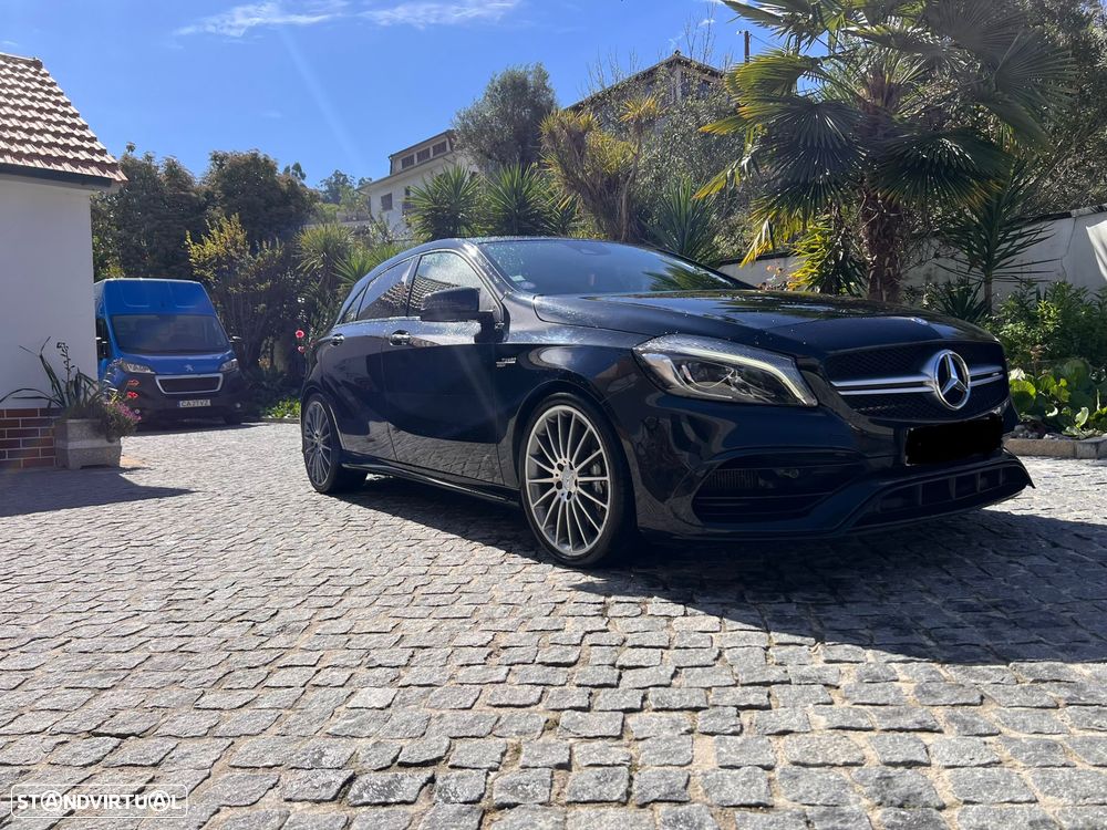 Mercedes-Benz A 45 AMG 4-Matic - 4
