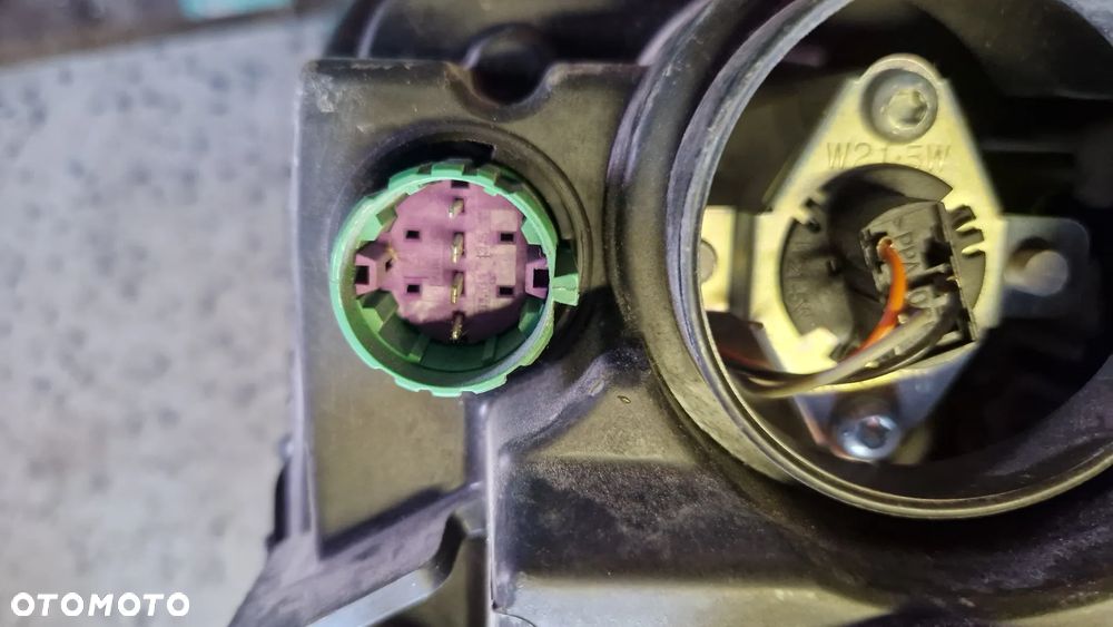 FIAT 500L LAMPA PRZÓD PRAWA 51887654 - 3